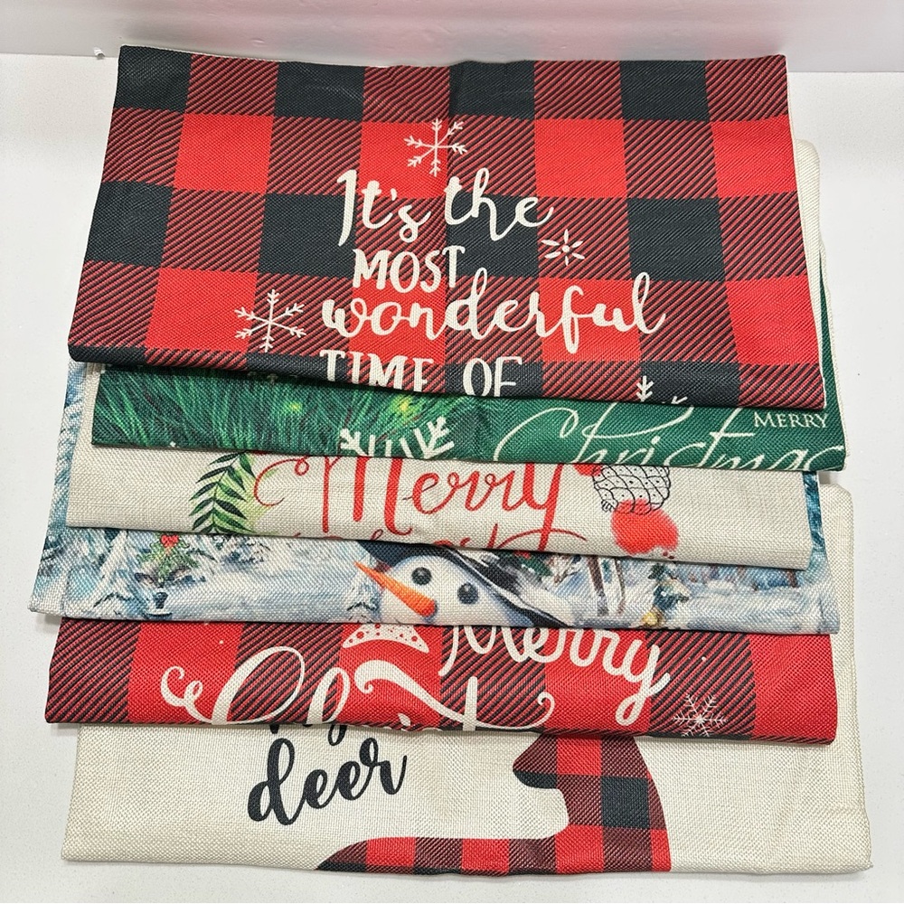 Festive Holiday Christmas Pillow Covers Set of 6 (no inserts)‎ 17.25” Square NEW
